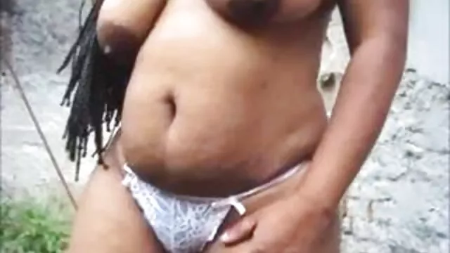 कोई पंजीकरण Porno  अतृप्त प्रेमियों की तिकड़ी कैटरीना कैफ की बीएफ सेक्सी मूवी